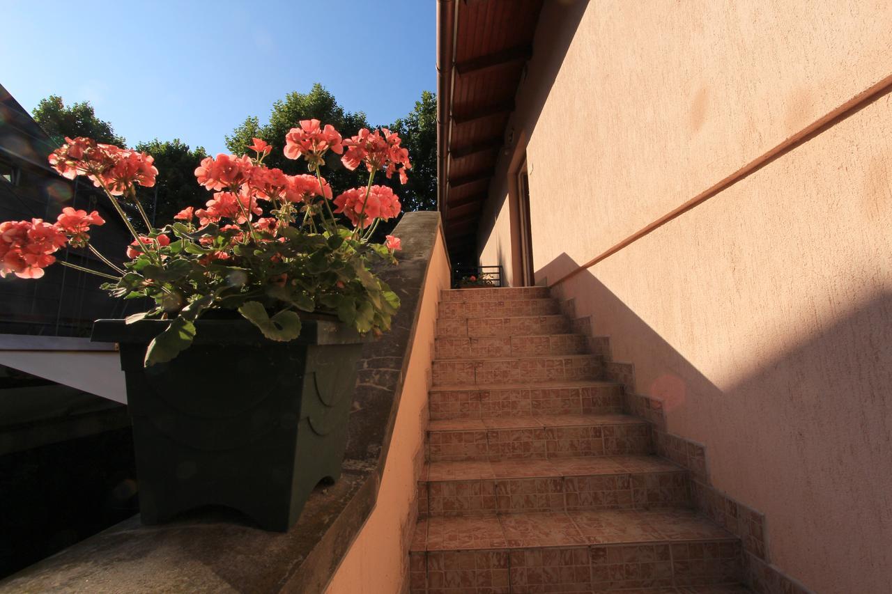 Ariel Apartmanok Siofok Bagian luar foto